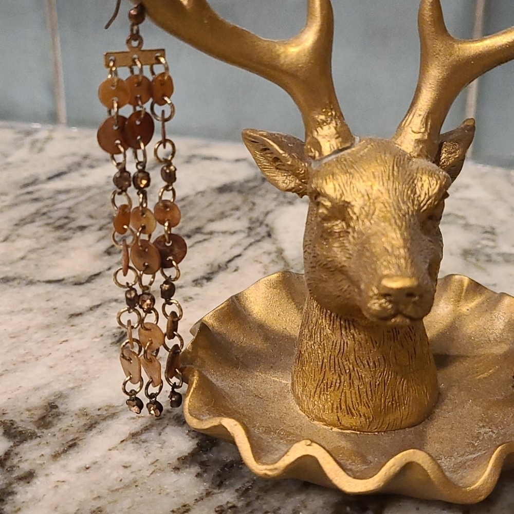 Free with purchase - gold dangle earrings